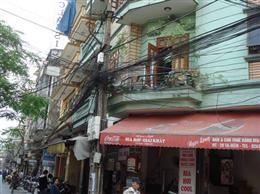 Cabling in Hanoi